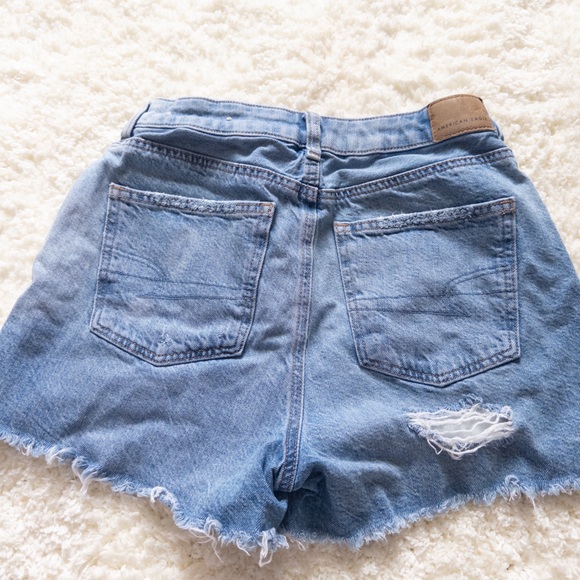 American Eagle High Rise Jean Shorts - Picture 4 of 5